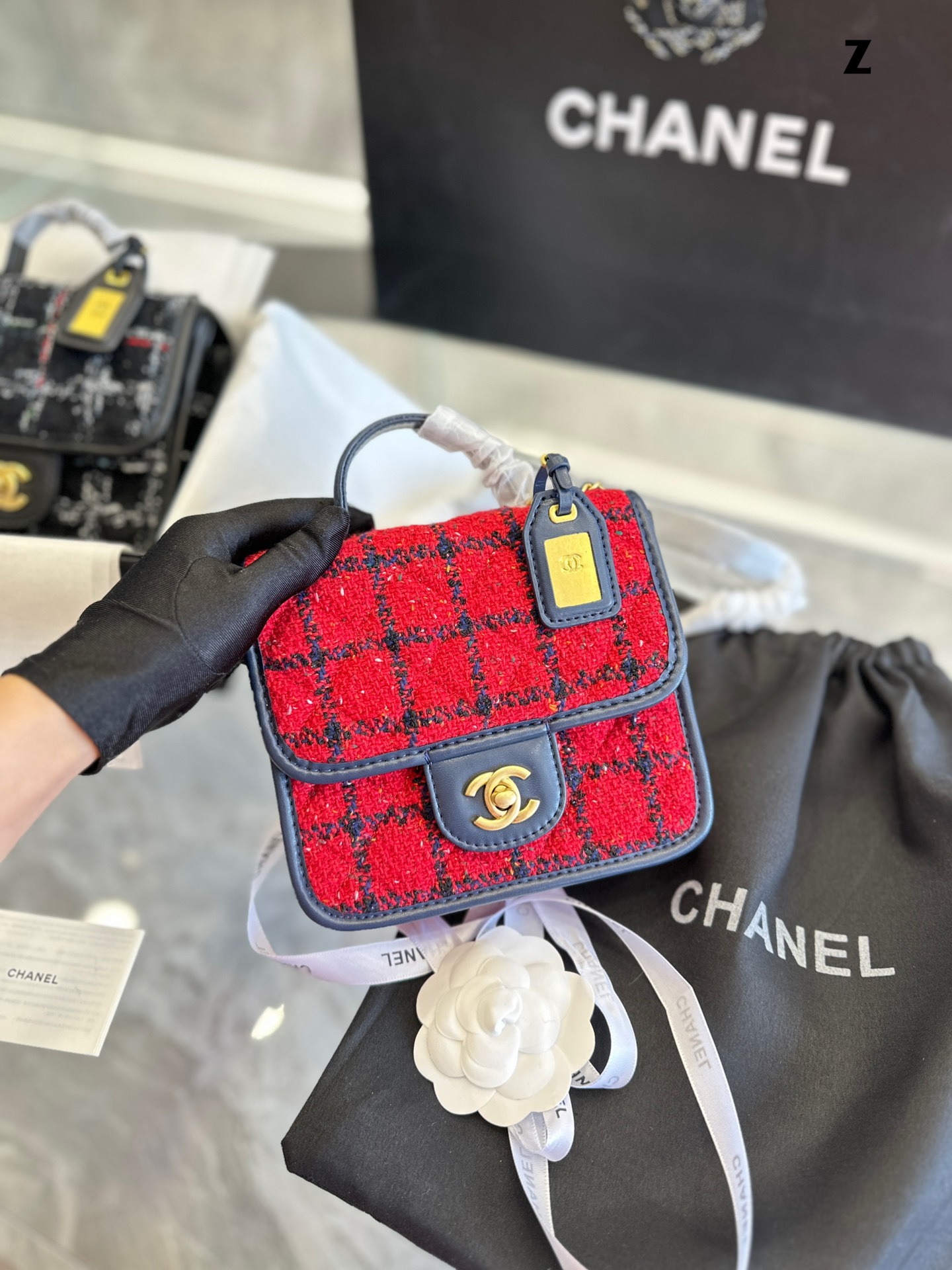 Chanel22k box bag 131342