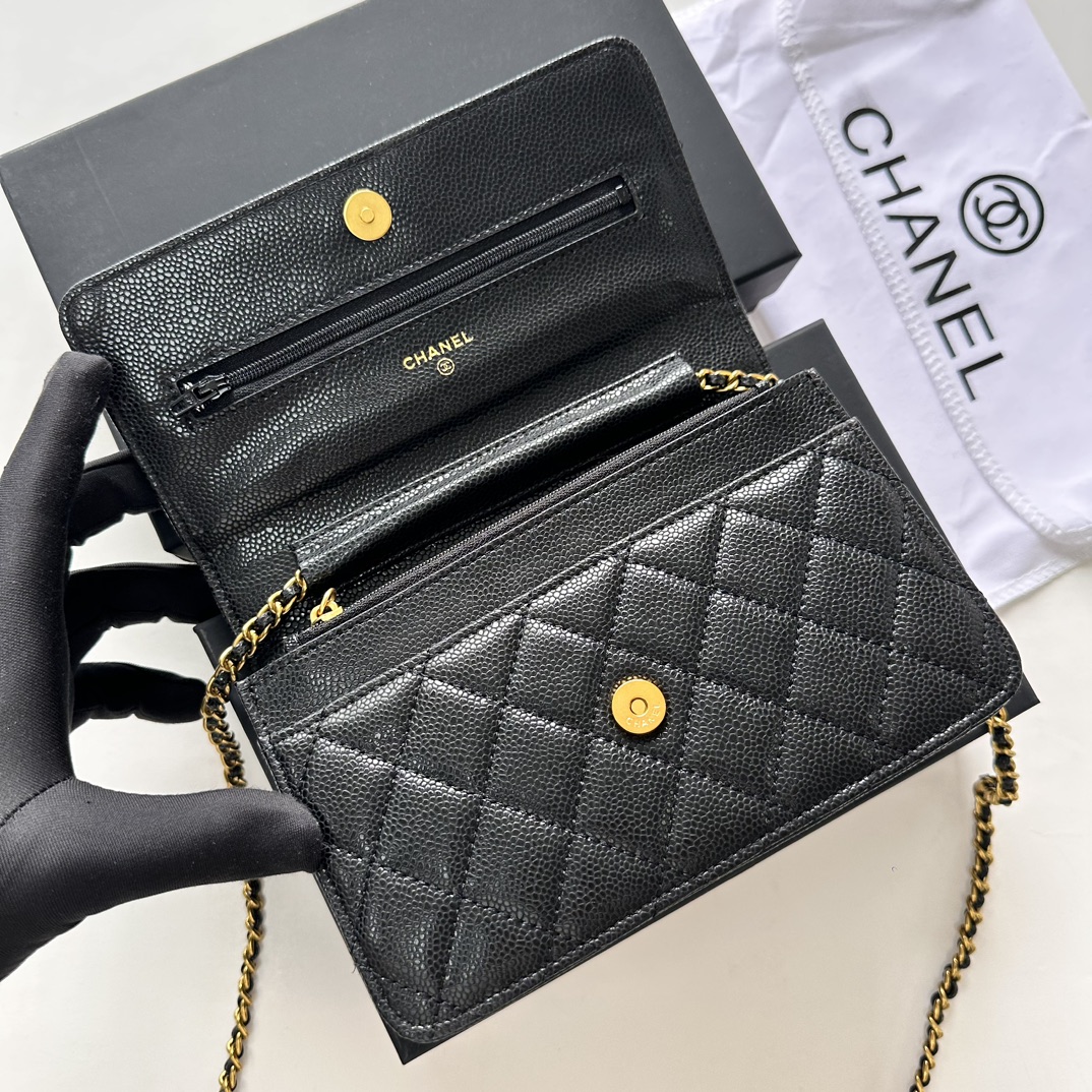 Chanel New cf Woc 132983