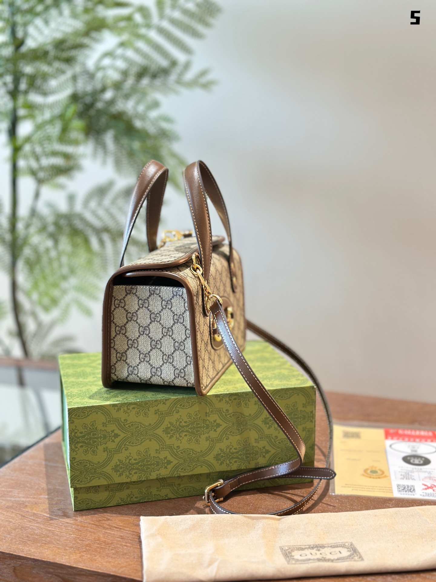 Gucci 1955 hand bag 134500