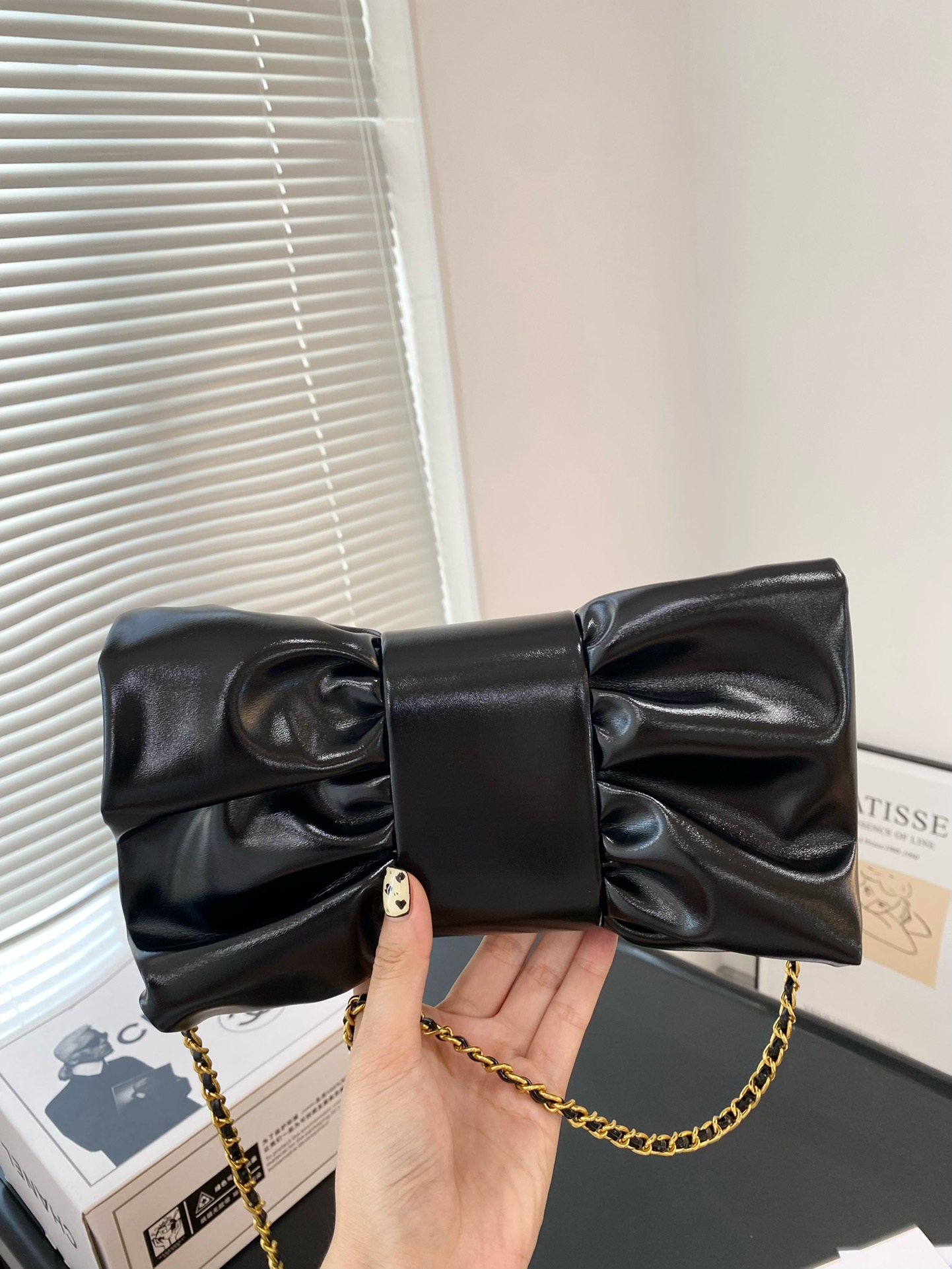 Chanel lady bow hand bag