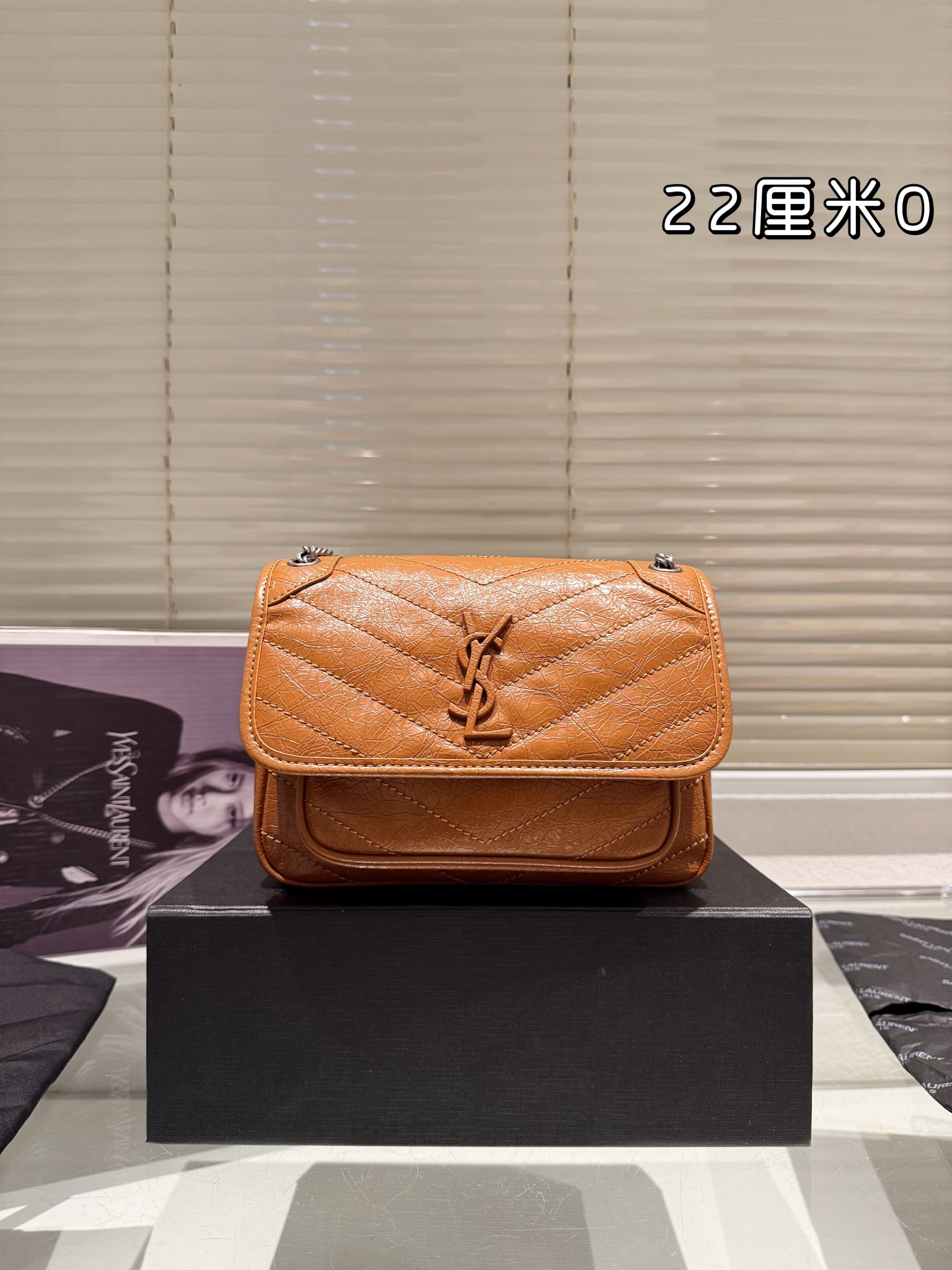 YSL NIKI Cowskin leather bag(22cm)