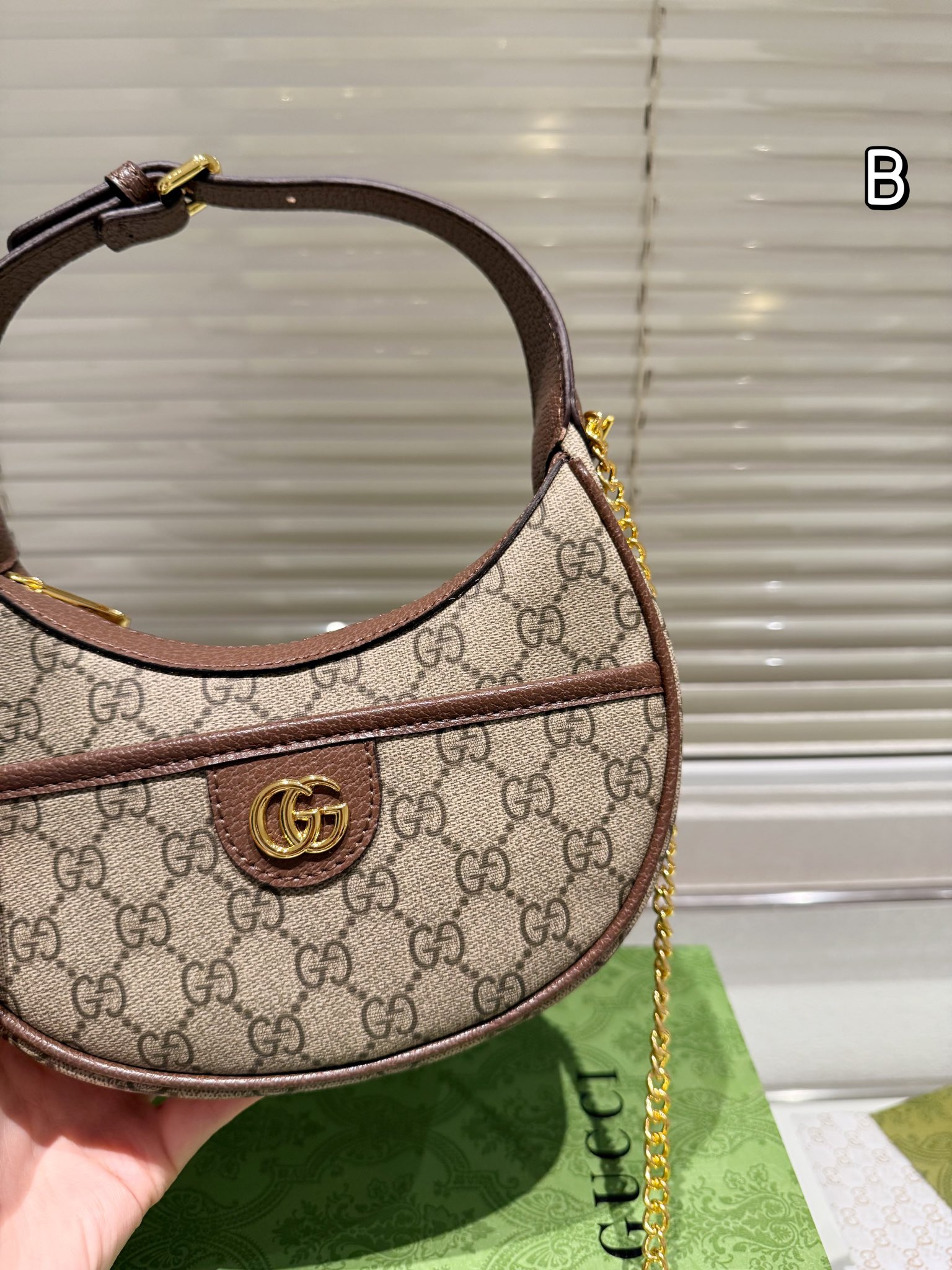 Gucci GG Marmont bag 135345