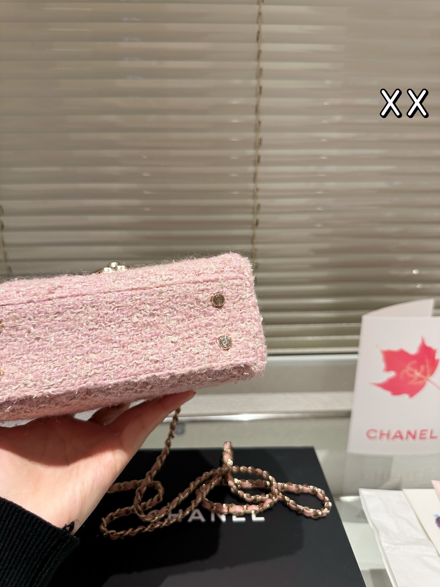 Chanel vintage Pink woolen handbag