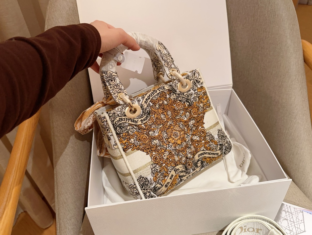 1:1 Dior lady d-lite handbag 135493