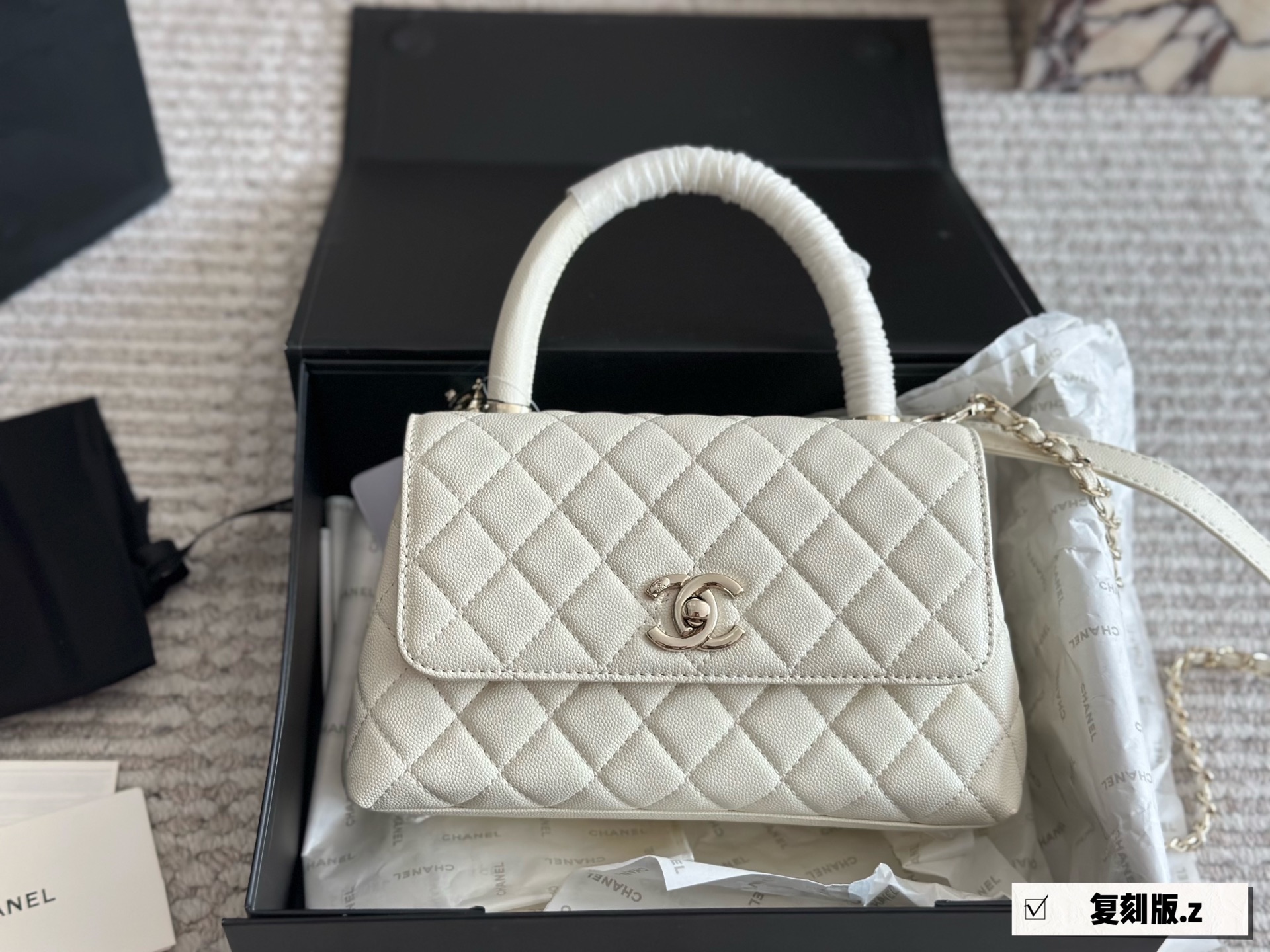 Chanel Coco Handle 135536